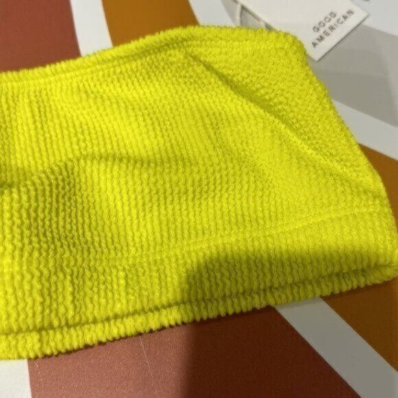 NWT Good American Yellow Crinkle Basic Bandeau Electric Size 1/2 Medium - Picture 5 of 7